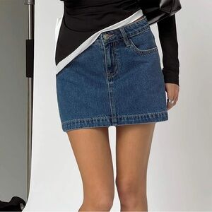 Nickei Denim Mini Skirt Mid Wash - Princess Polly (Size 4) NWT✨